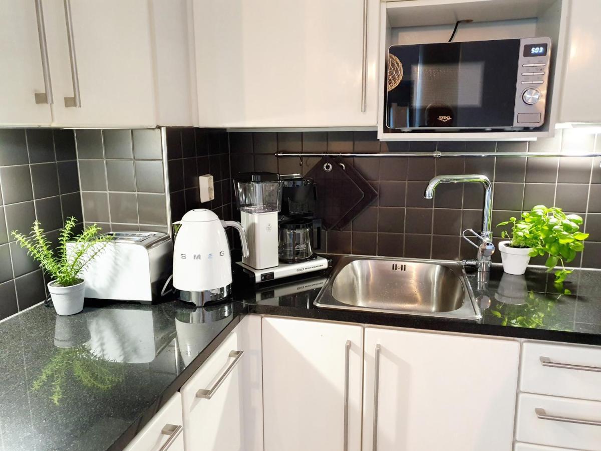 2Ndhomes Unique And Luxury Kamppi Center Apartment With Sauna And Big Terrace Хелзинки Екстериор снимка
