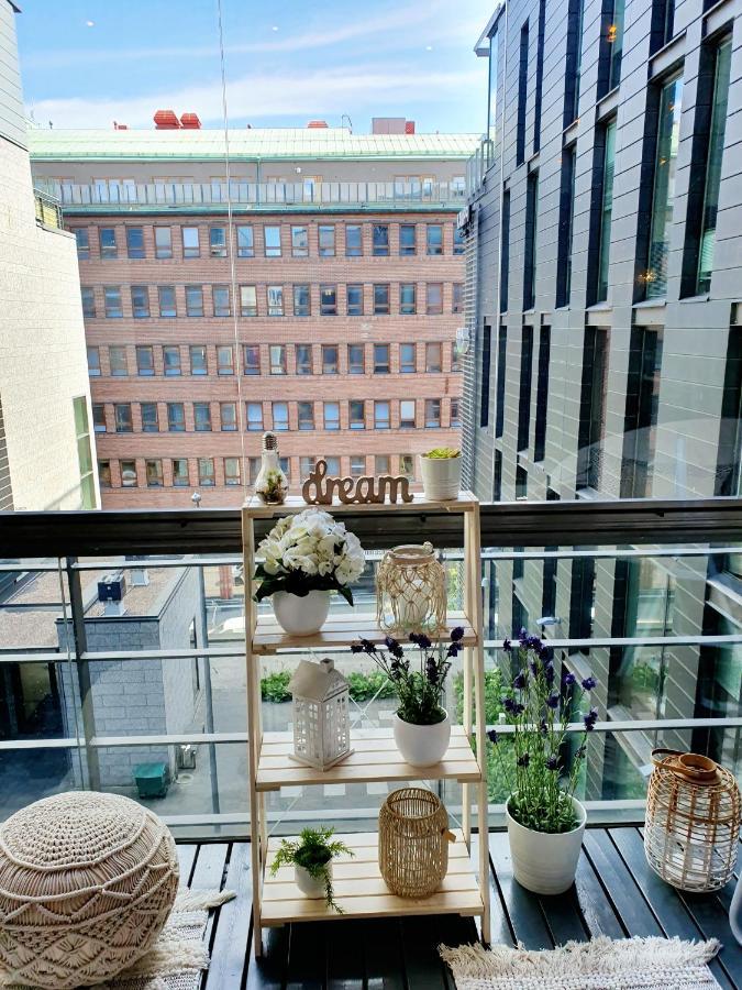 2Ndhomes Unique And Luxury Kamppi Center Apartment With Sauna And Big Terrace Хелзинки Екстериор снимка
