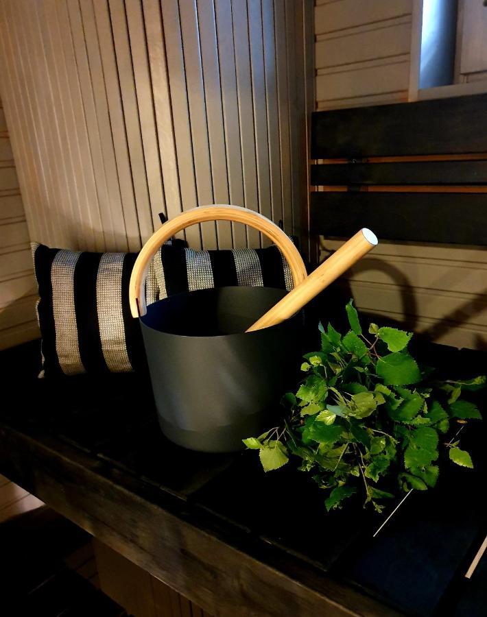 2Ndhomes Unique And Luxury Kamppi Center Apartment With Sauna And Big Terrace Хелзинки Екстериор снимка